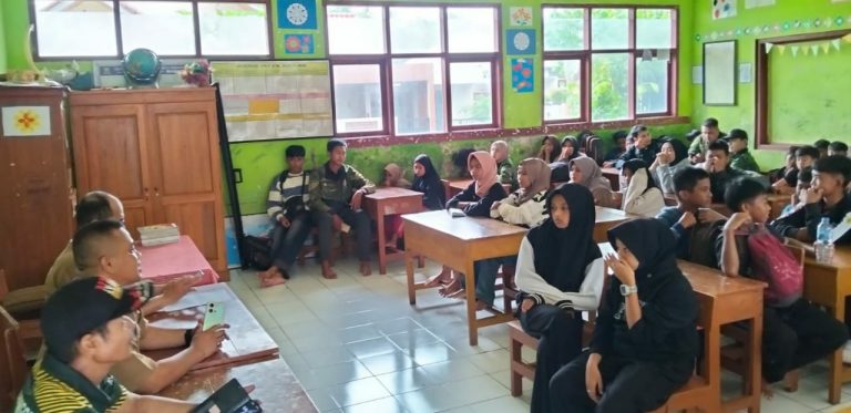 Camat Cimanggu Lepas Delegasi Kontingen O2SN 2
