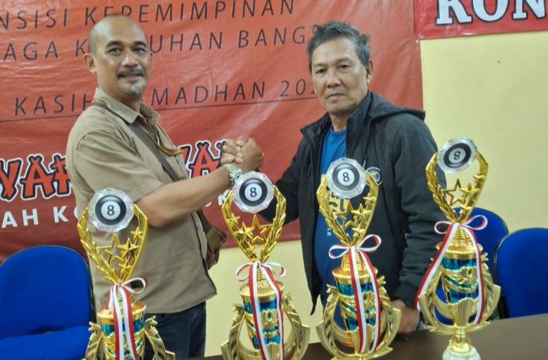 IPJI Berikan Dukungan Turnamen Billiard Bola 8 Lewat Bantuan