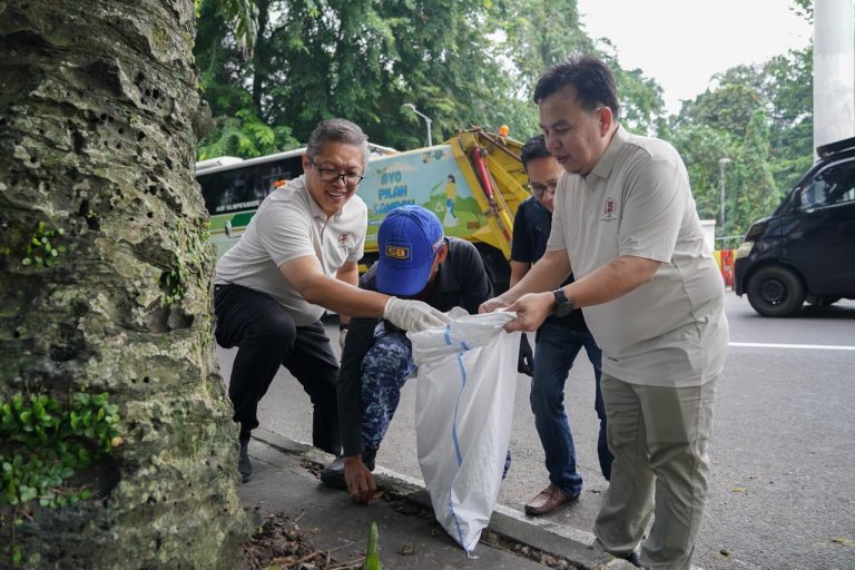 Ketua DPRD Kota Bogor Hadiri Aksi Korve Kebersihan 2