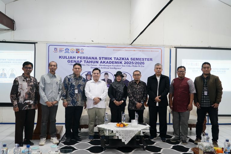 Mahasiswa Belajar di Kampus untuk Menimba Ilmu Kehidupan